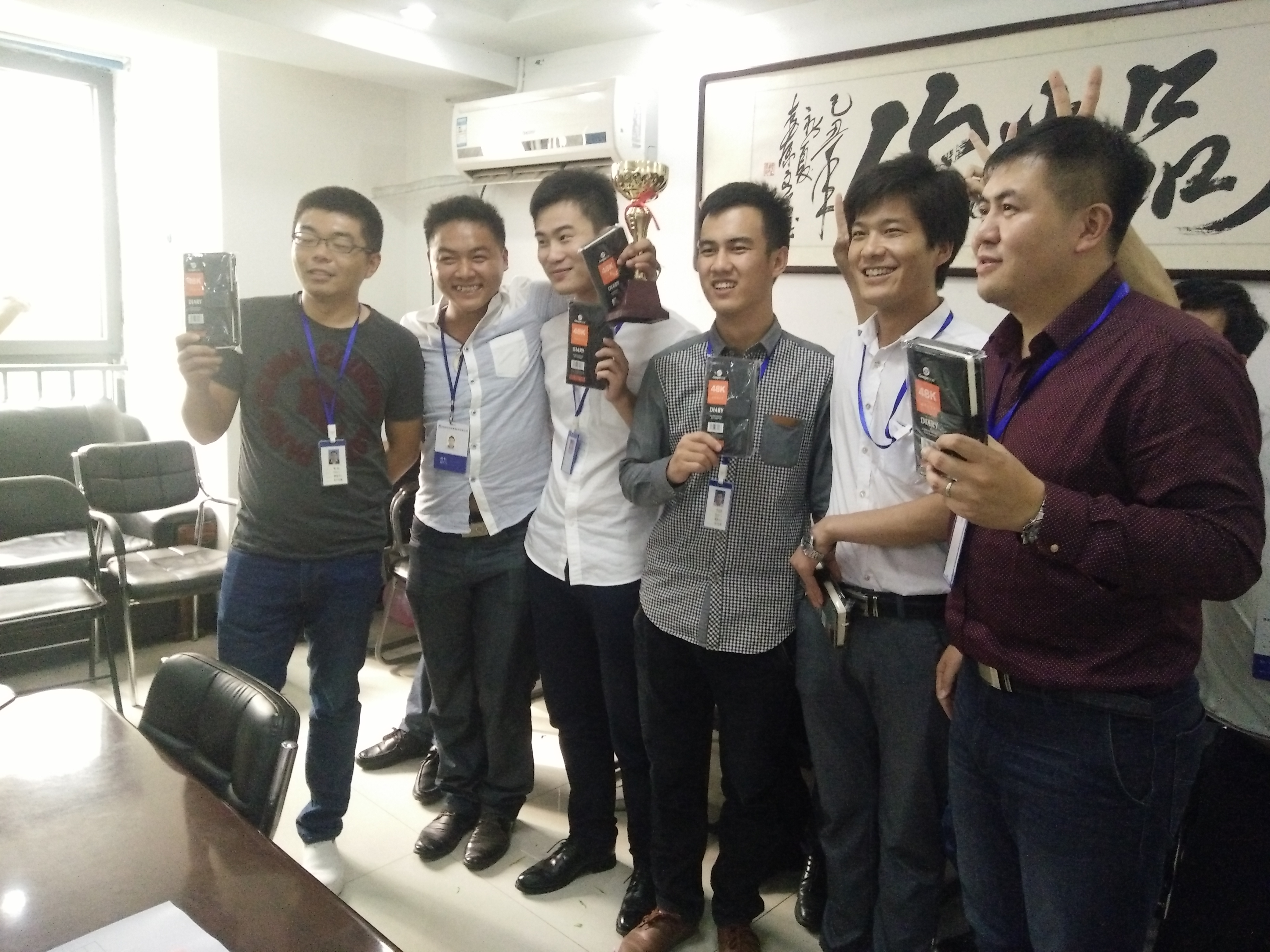 獲勝冠軍.jpg 獲勝冠軍.jpg